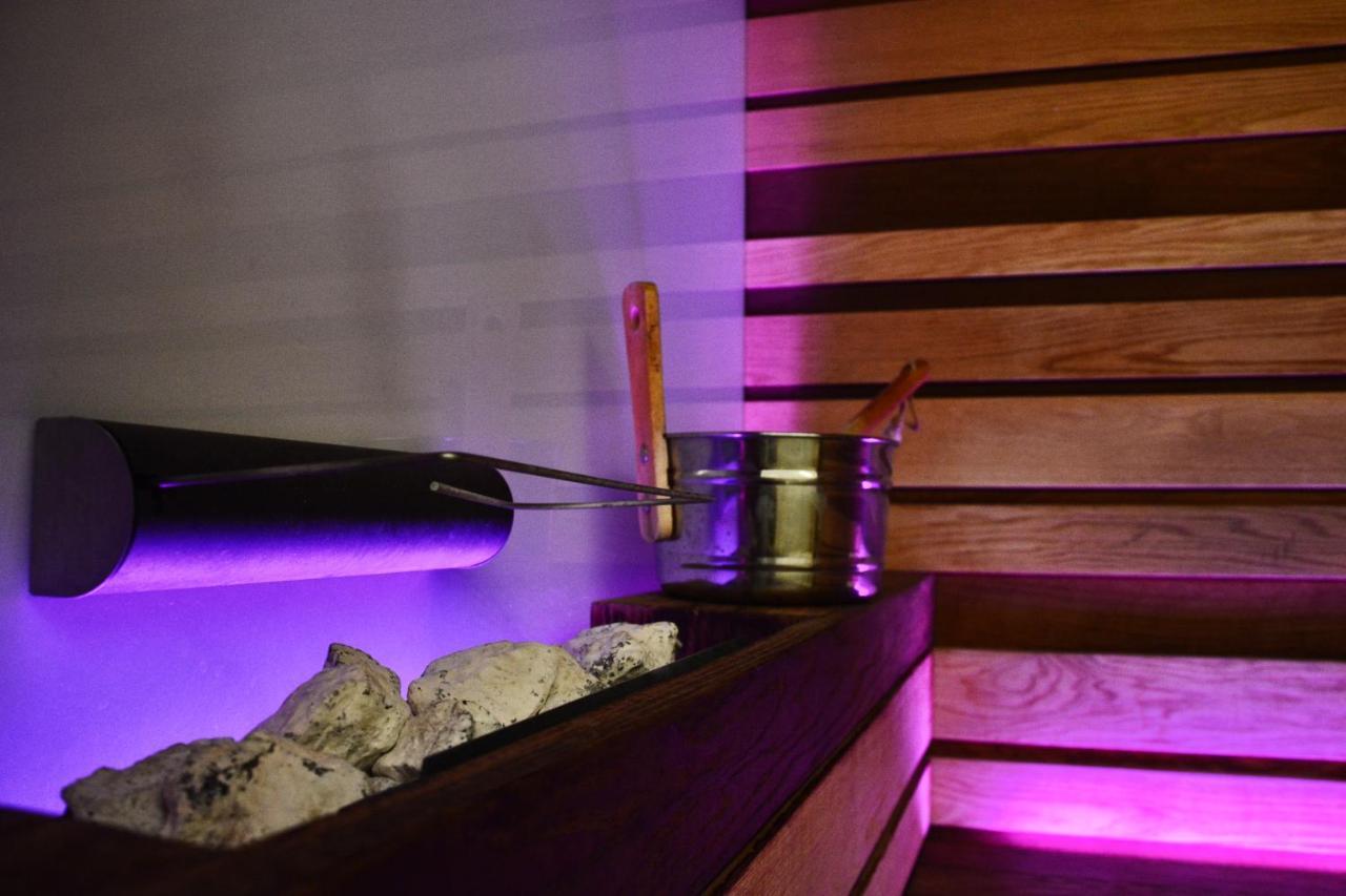 Hotel Touring Wellness & Beauty Ф'юджі Екстер'єр фото