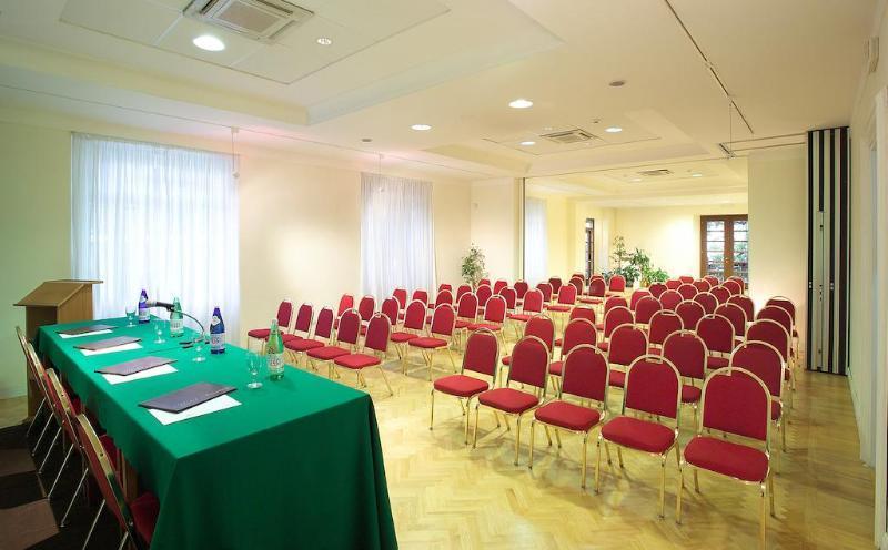 Hotel Touring Wellness & Beauty Ф'юджі Екстер'єр фото