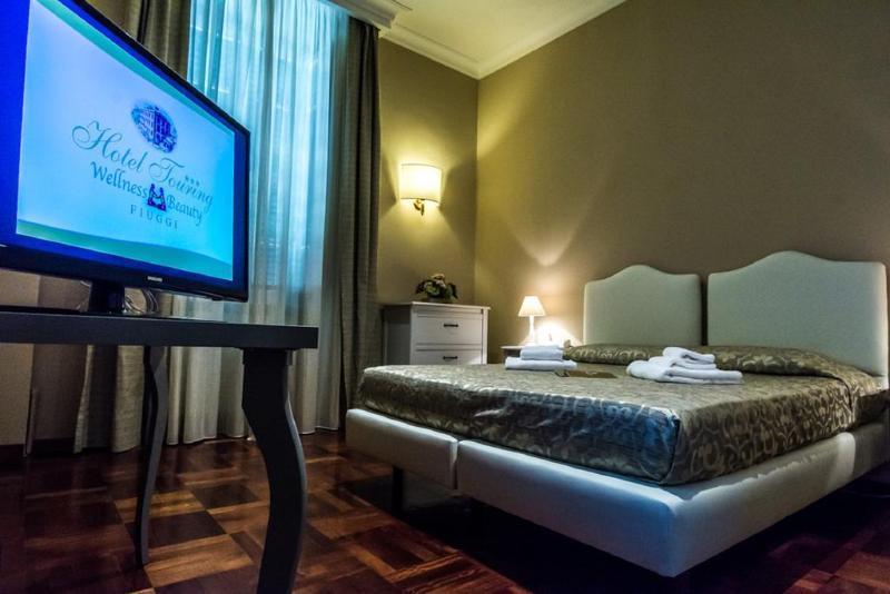 Hotel Touring Wellness & Beauty Ф'юджі Екстер'єр фото